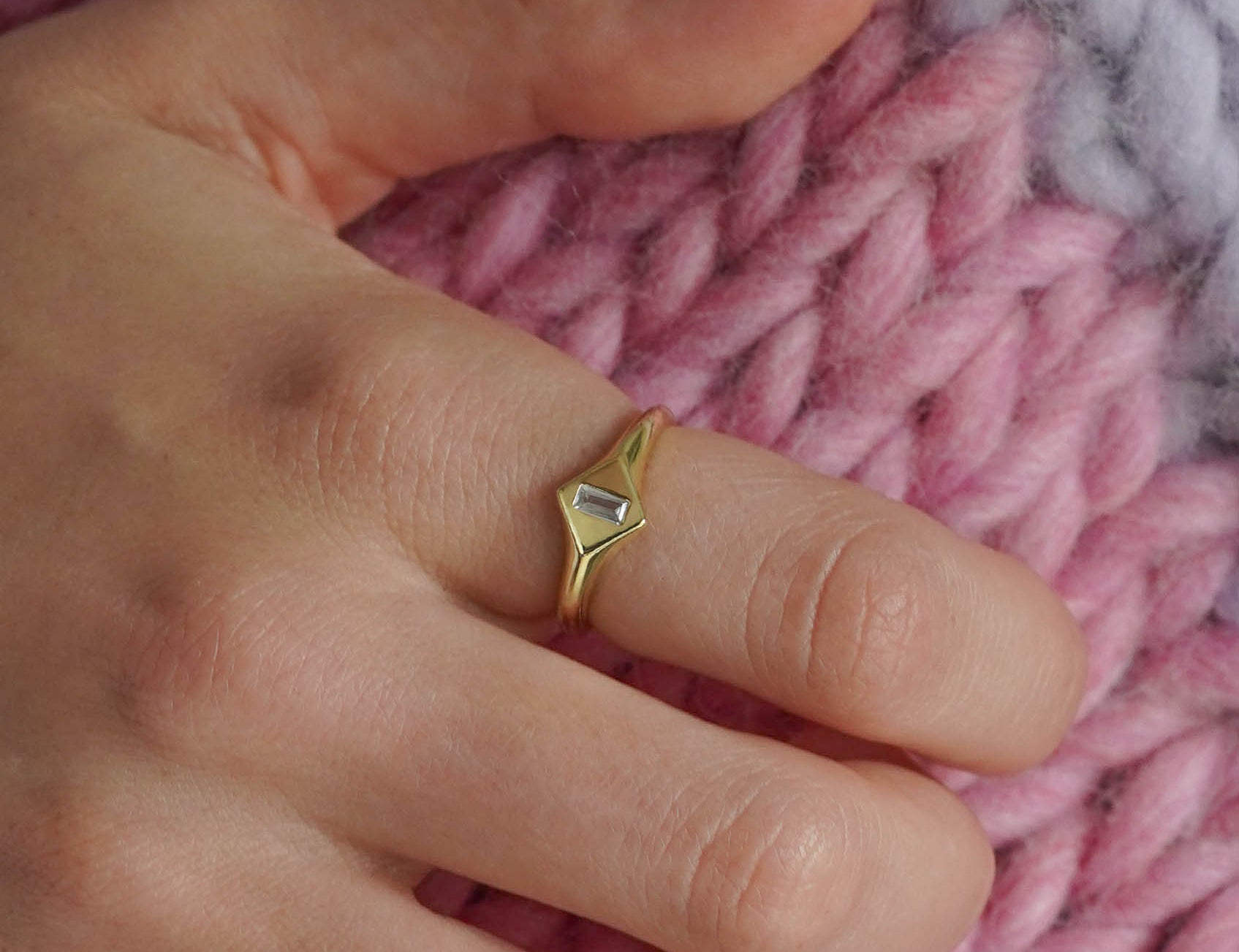 Minimalist Adjustable Signet Ring - Junk Jewels